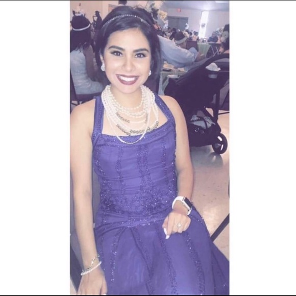 Meet your Posher, Miss. Monica Larissa ✨ - Picture 3 of 4